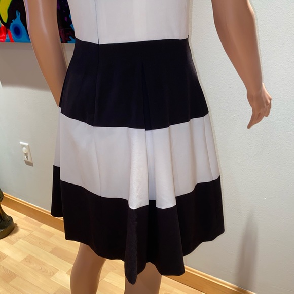 RALPH LAUREN Striped Dress - Picture 7 of 9